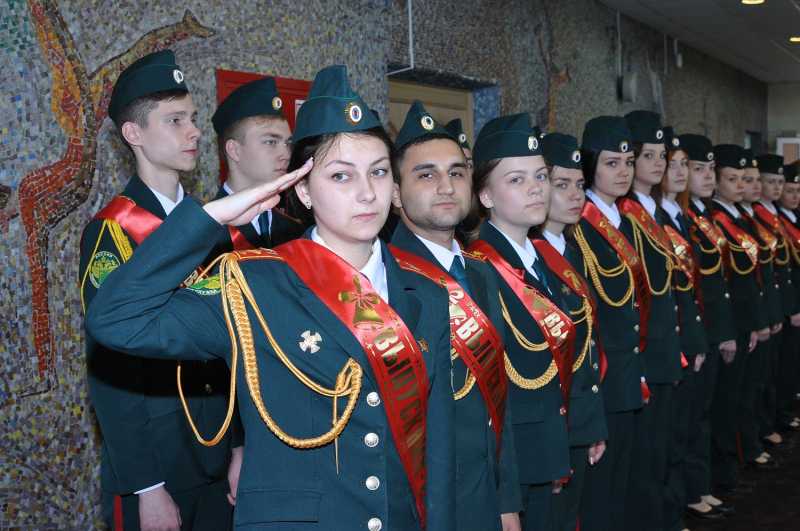 Как поступить в кадетскую школу, класс. - права семей