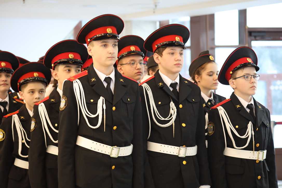 Как поступить в кадетскую школу