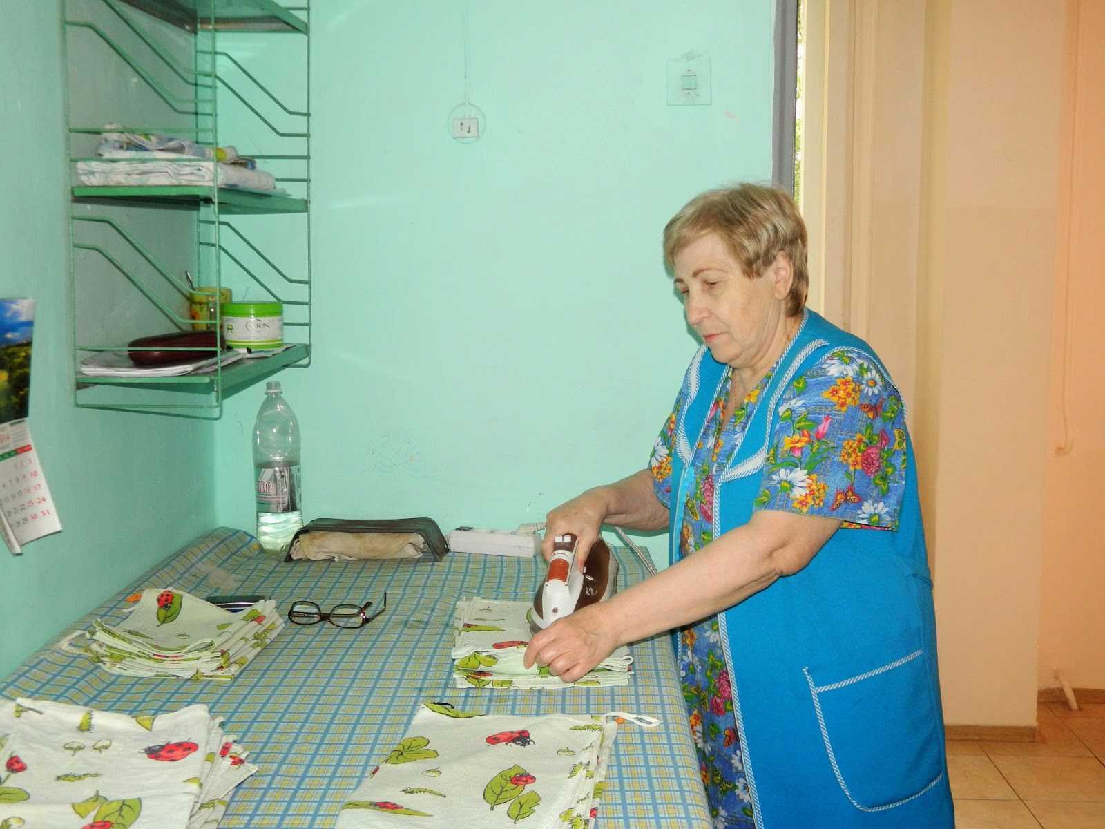 В чем заключается работа кастелянши в детском саду