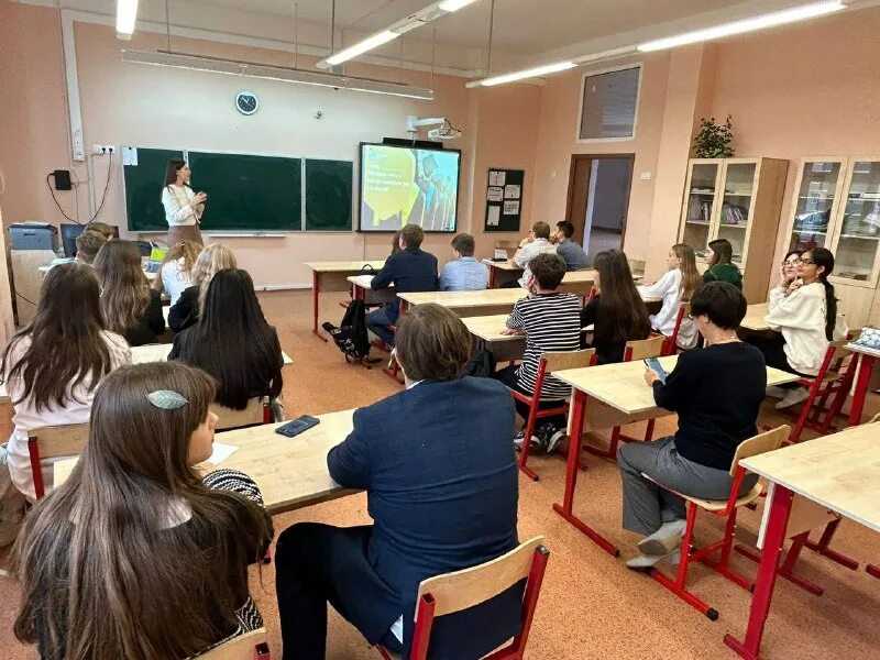 Правописание "учиться" и "учится": правила и примеры употребления, грамматика, значение